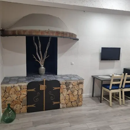 Vendégház And Feral